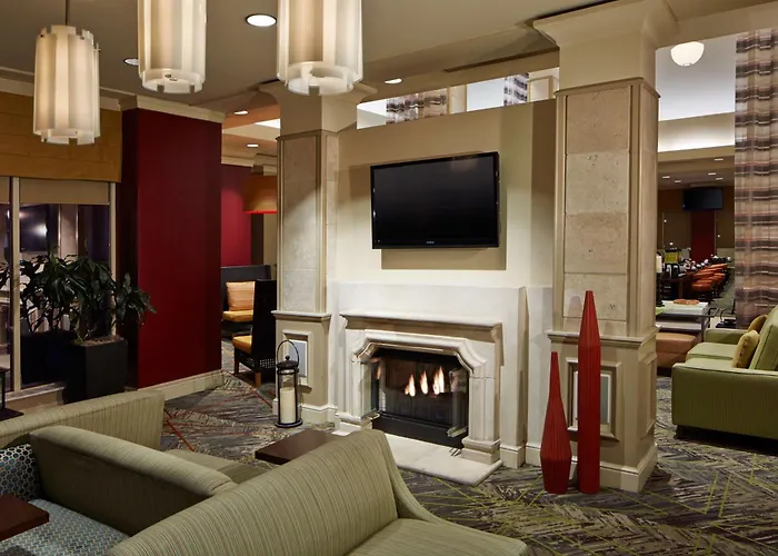 Hilton Garden Old Town 3*