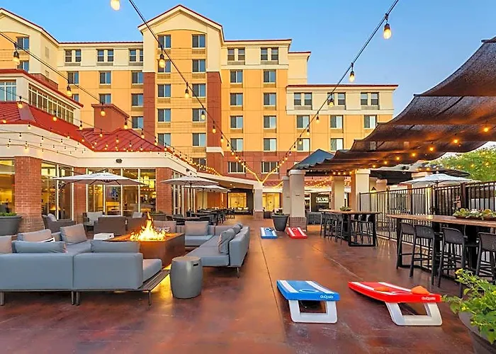 Hilton Garden Old Town Hotel Scottsdale