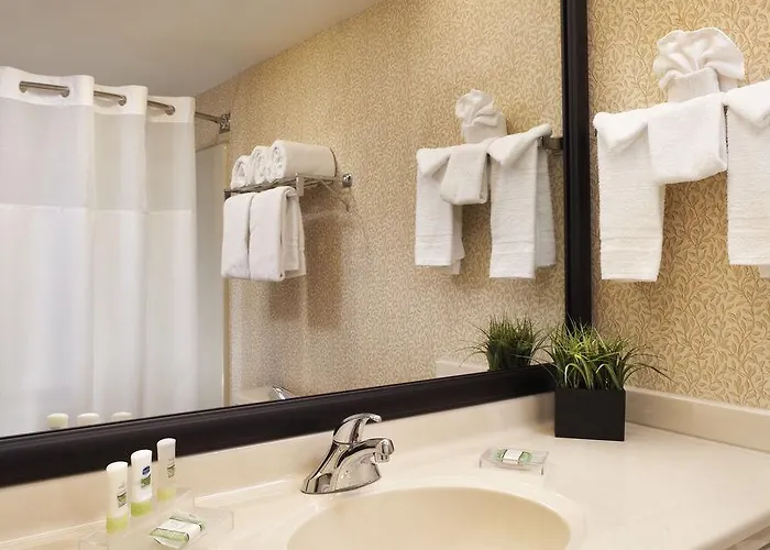 Hilton Garden Old Town Hotel 3*