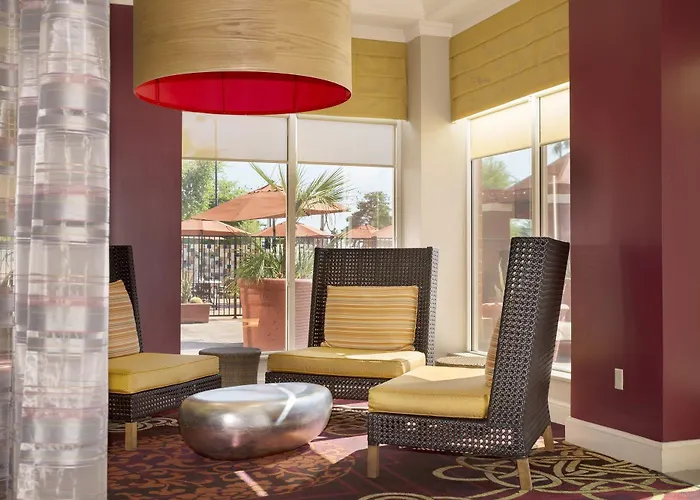Hilton Garden Old Town Hotel 3*