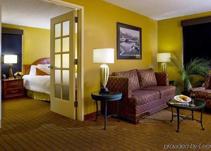 Hilton Garden Old Town Hotel Scottsdale
